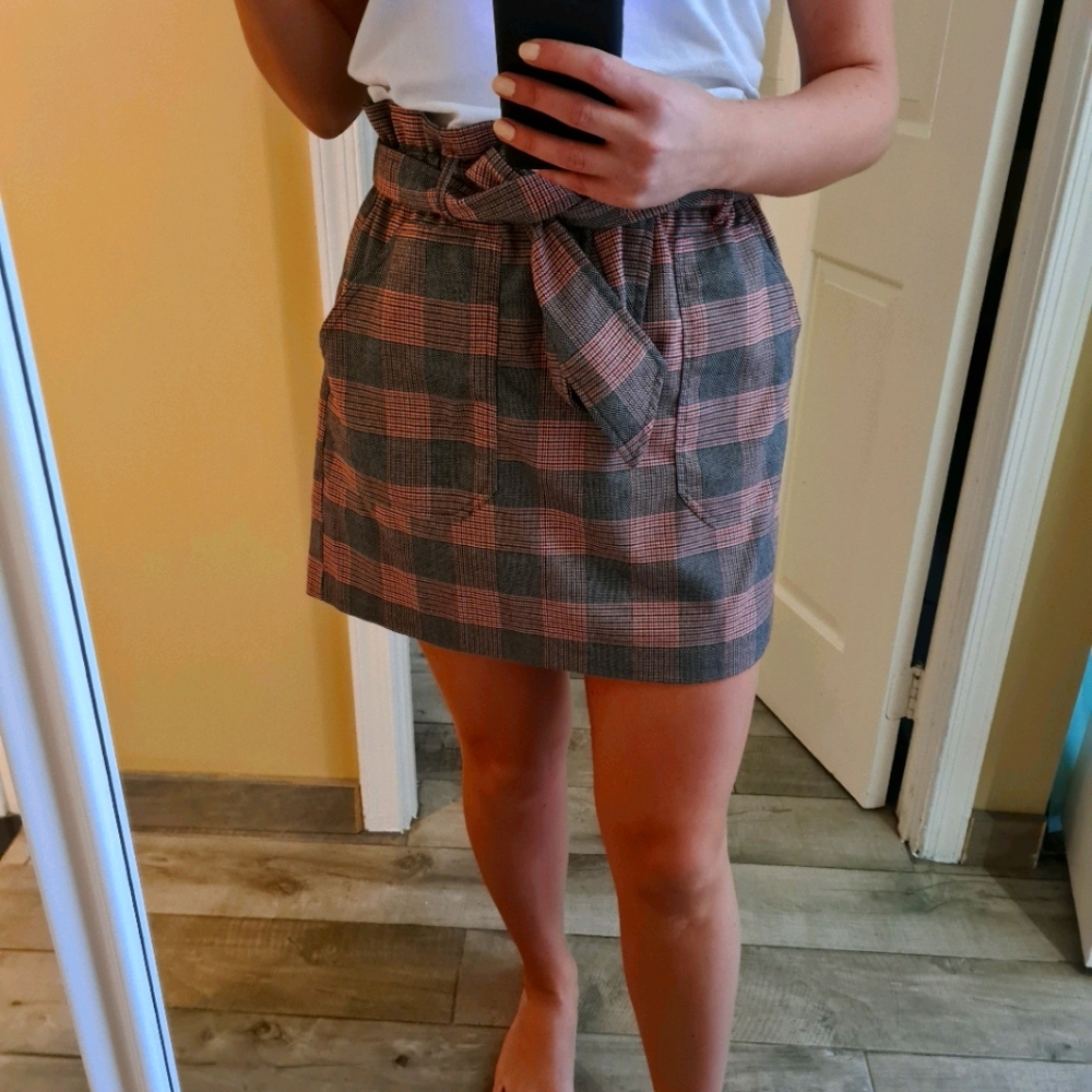 Zara plaid skirt with knot